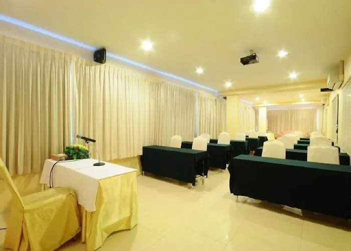 The Palazzo 4* Bangkok